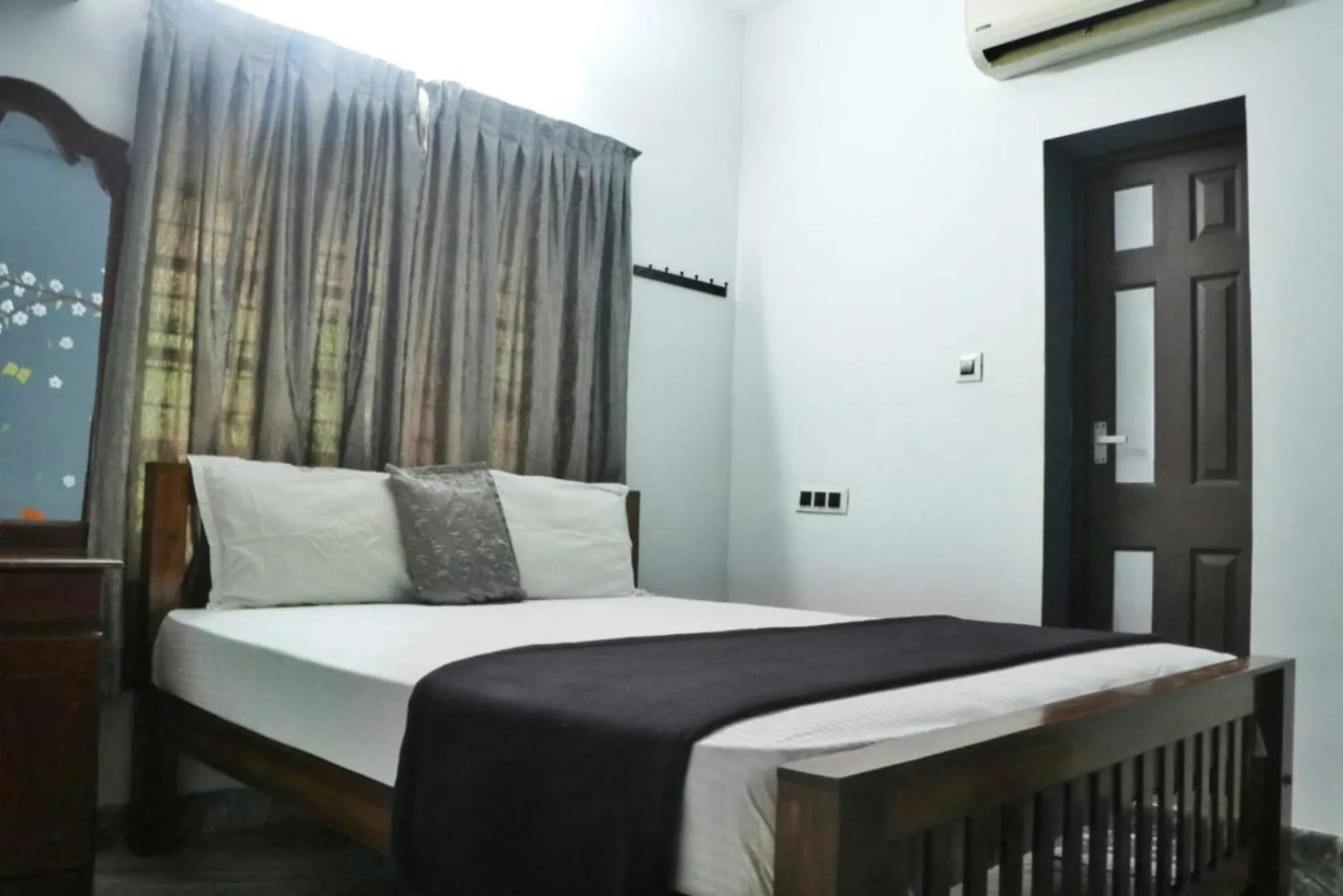 Shore Beach Homestay Turavūr 0*,  인도