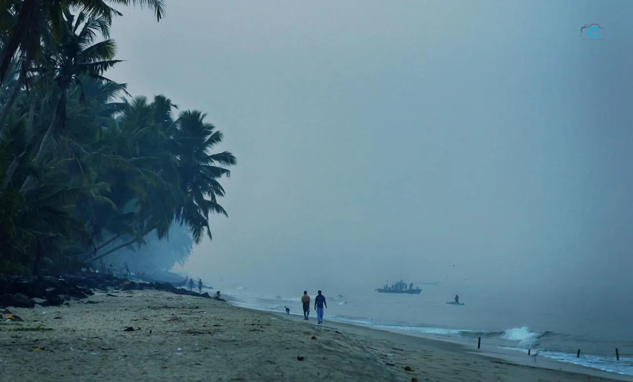 Shore Beach Homestay Turavūr
